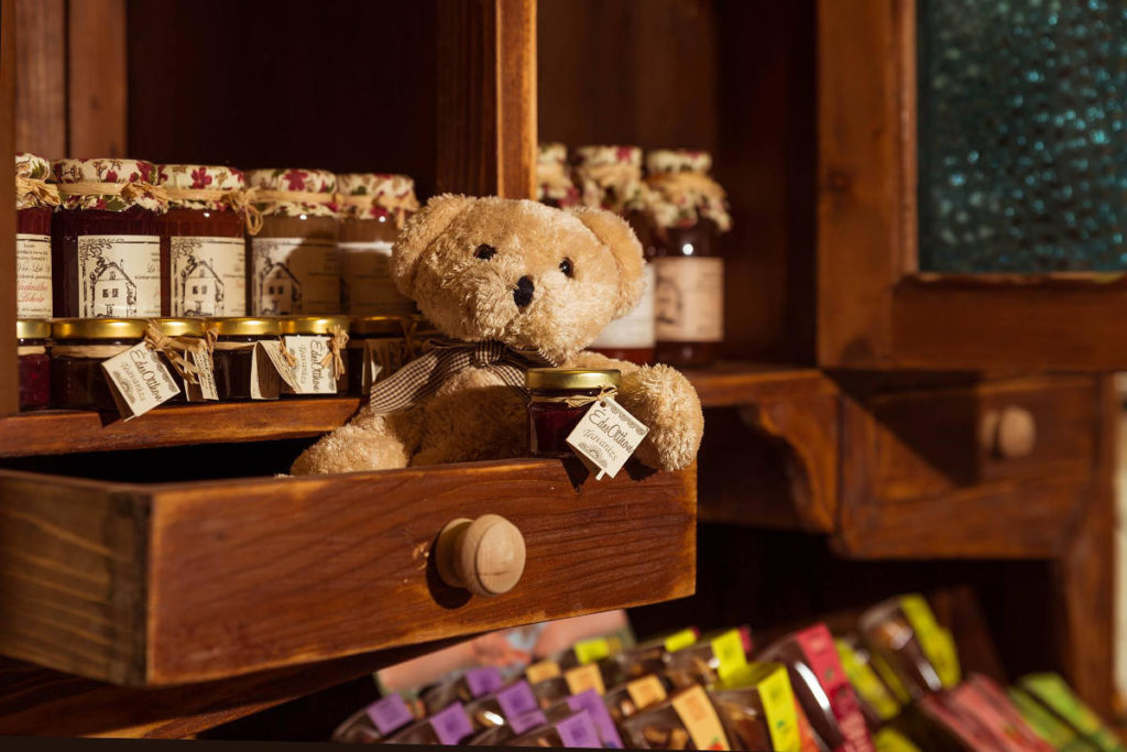 icon.design : zamat-sziget internet programozás, közösségi média